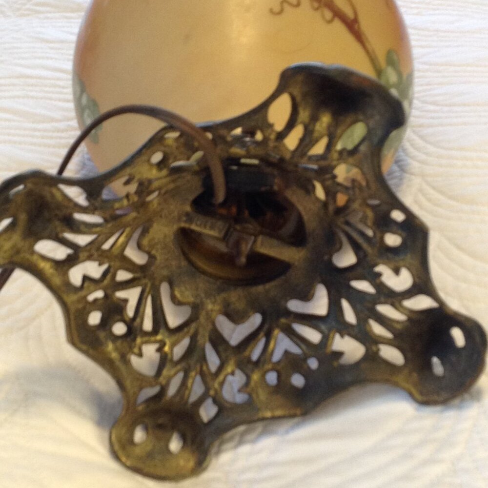 VTG Gone with the Wind Parlor Lamp Victorian Hand Painted Oil - Electric convers - Picture 7 of 10